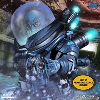 Mezco Toyz One:12 Collective DC Comics Mr Freeze Action Figure