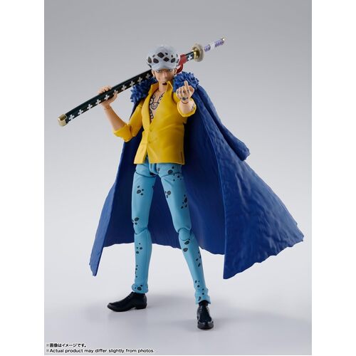 Bandai Tamashii Nations S.H. Figuarts One Piece Trafalgar Law he Raid on Onigashima Action Figure