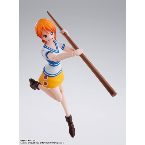 Bandai Tamashii Nations S.H. Figuarts One Piece Nami Romance Dawn Action Figure