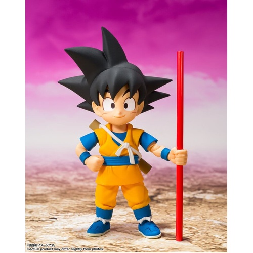 Bandai Tamashii Nations S.H. Figuarts Dragon Ball Son Goku (Mini) DAIMA Action Figure